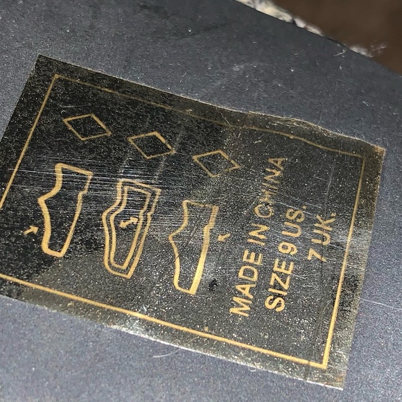 ShoeDazzle Aqua and Pink Snakeskin Platform Heels - Picture 5 of 5